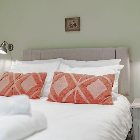 3 Mill Street - Norfolk Cottage Agency Холт Екстериор снимка