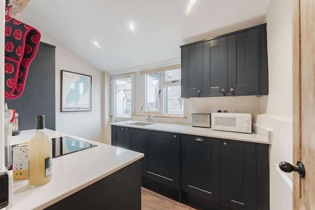 3 Mill Street - Norfolk Cottage Agency Холт Екстериор снимка