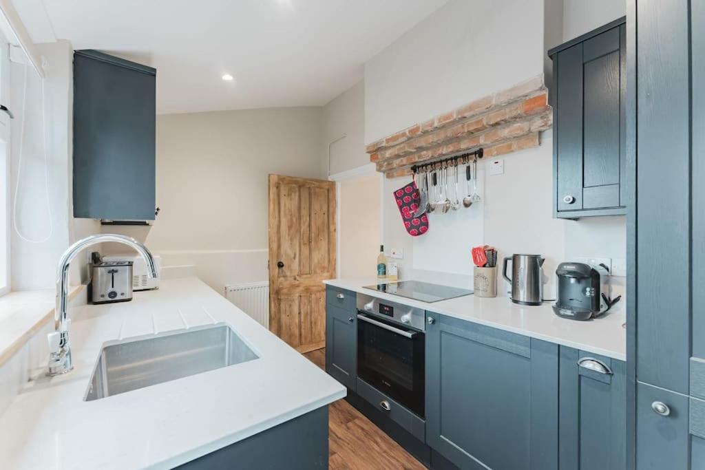 3 Mill Street - Norfolk Cottage Agency Холт Екстериор снимка